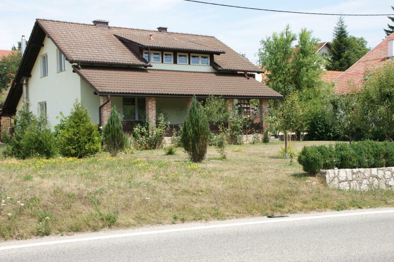 Apartman "Bogut" Slunj Exteriör bild