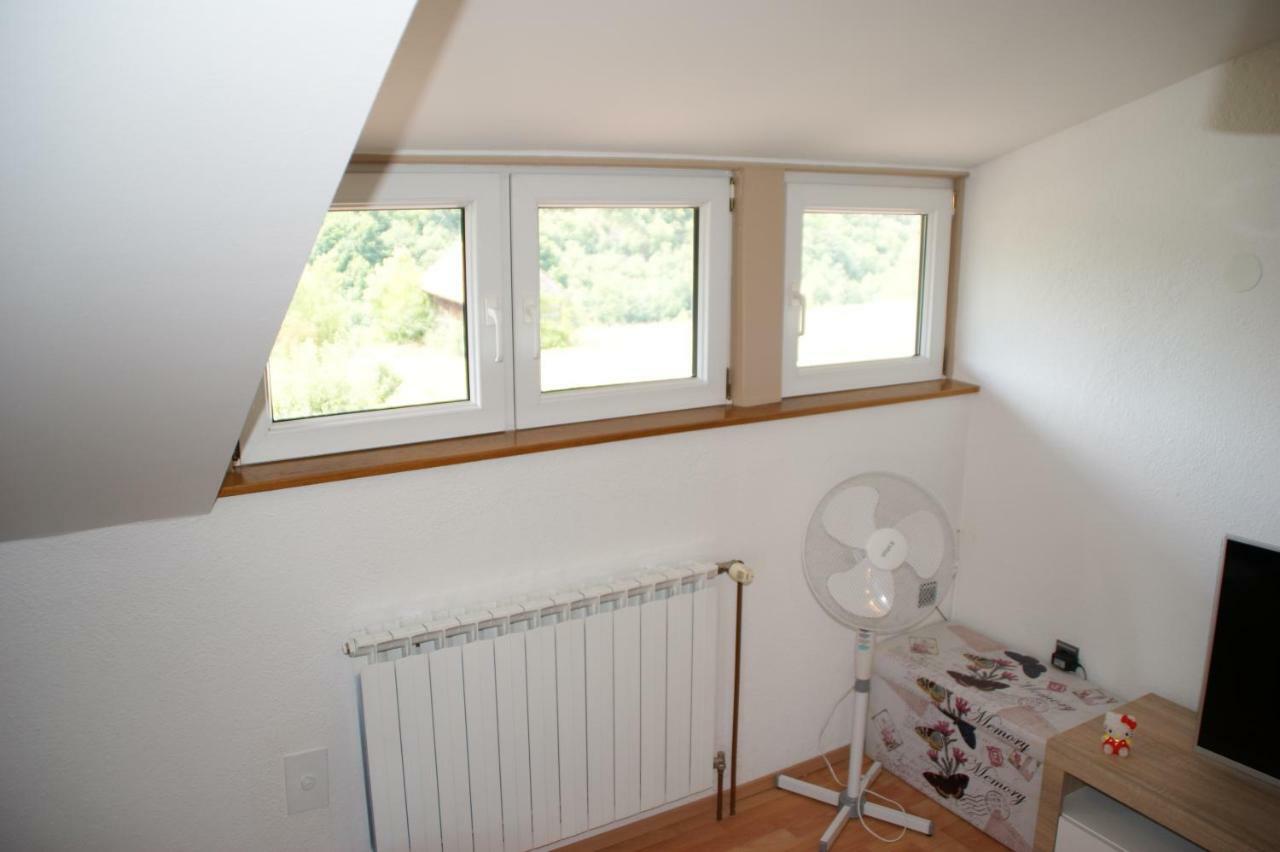 Apartman "Bogut" Slunj Exteriör bild