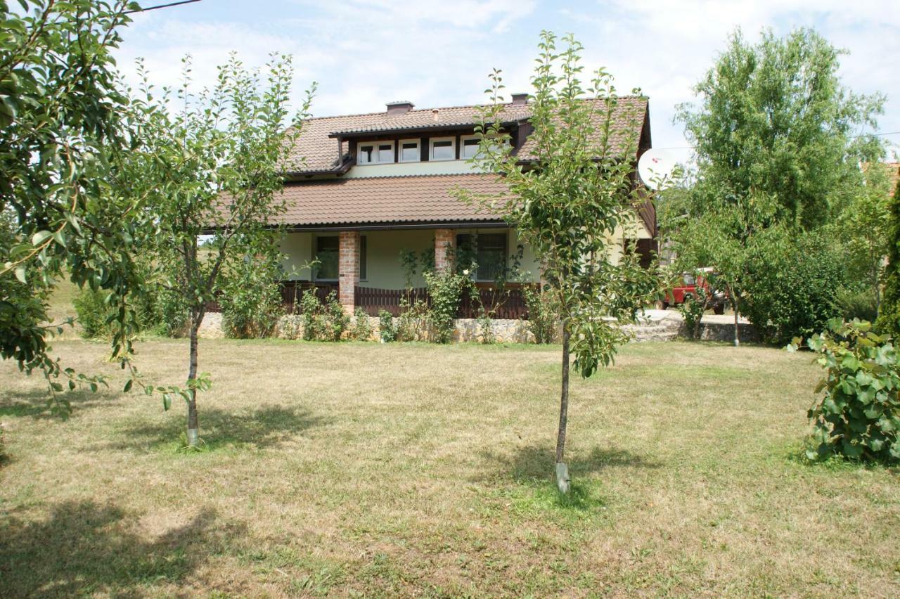 Apartman "Bogut" Slunj Exteriör bild
