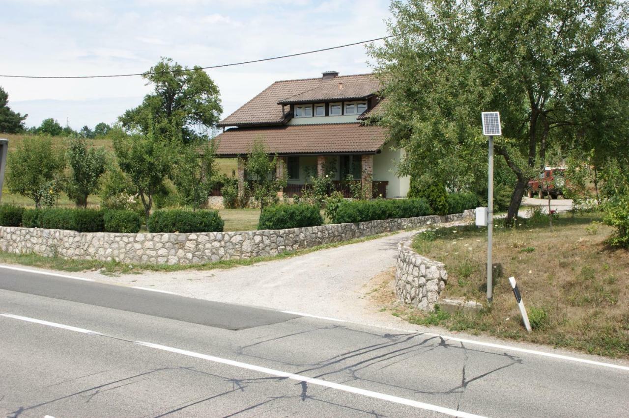 Apartman "Bogut" Slunj Exteriör bild