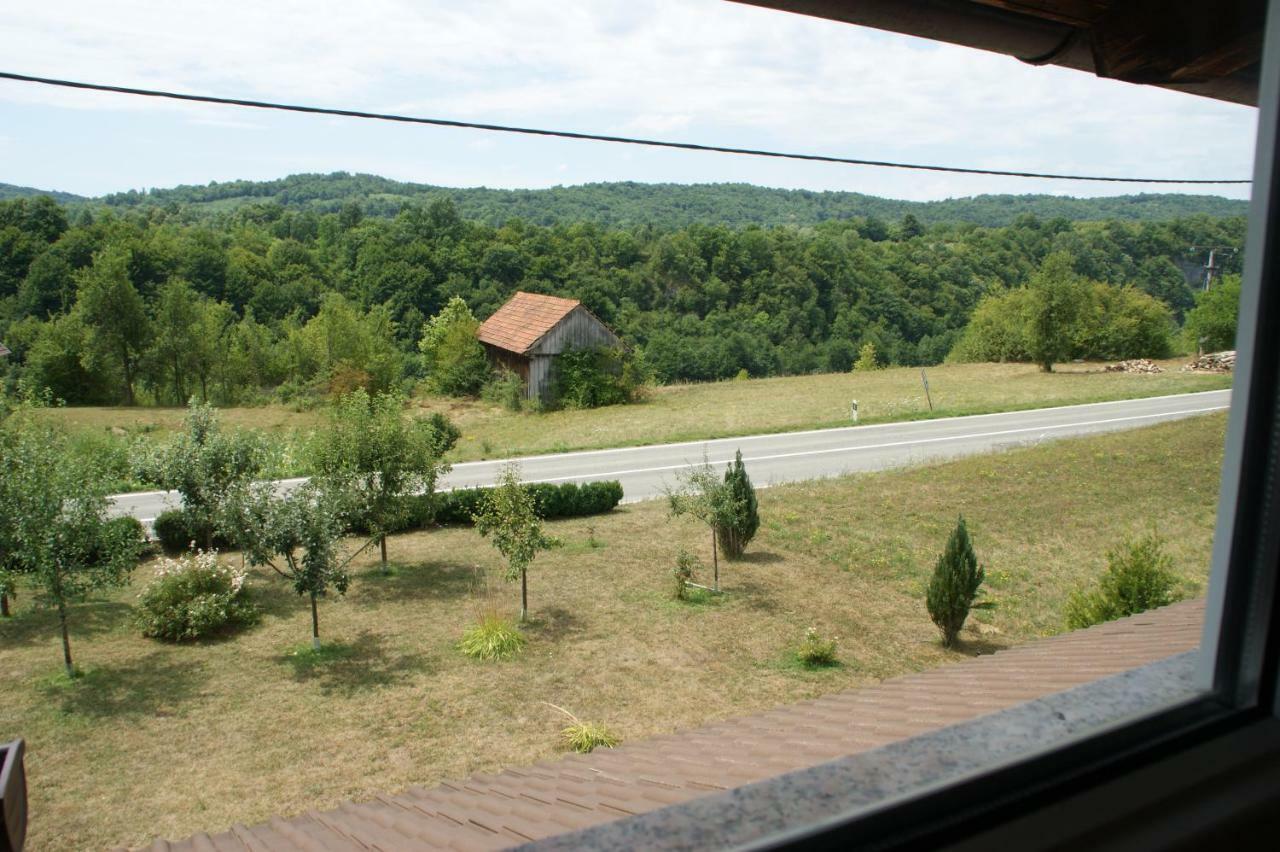 Apartman "Bogut" Slunj Exteriör bild